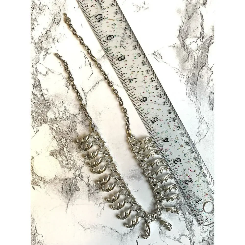 Vtg Sarah Coventry Fancy Free Necklace Silver Tone Bib Collar Vintage 1960s ~17